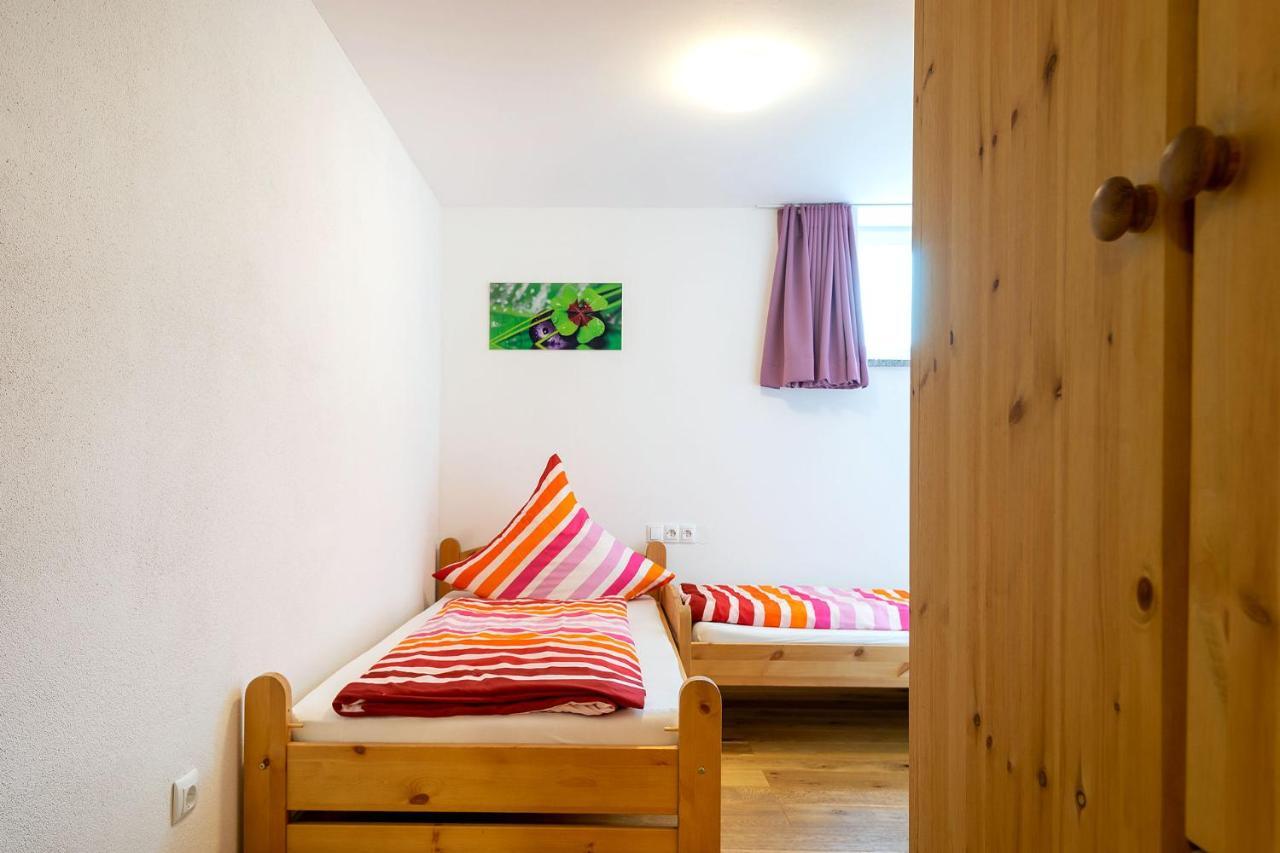 Alpen-Hostel - Apartment Talstation Memmingen Exterior foto